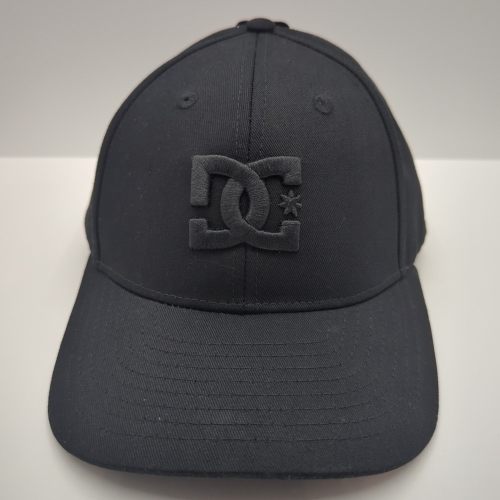 DC Shoes Mens Snapback Hat Black Embroidered Logo Baseball Cap OSFM Cotton - Picture 2 of 9